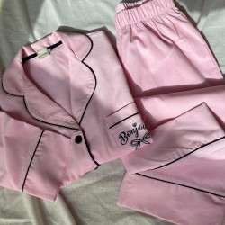 Pembe Bonjour Nakışlı Dokuma Fitilli Pijama Takımı