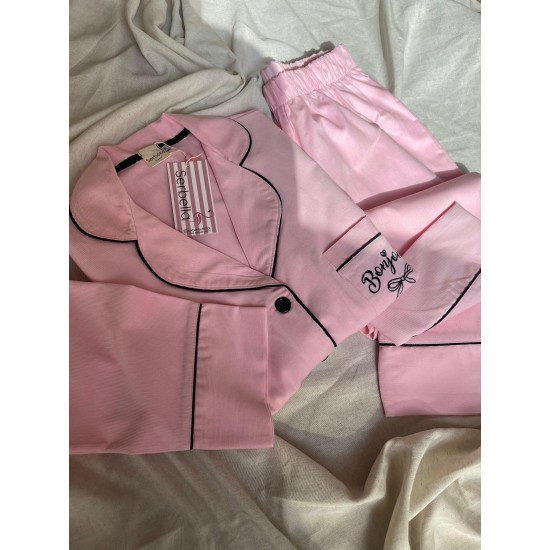 Pembe Bonjour Nakışlı Dokuma Fitilli Pijama Takımı Pembe Bonjour Nakışlı Dokuma Fitilli Pijama Takımı