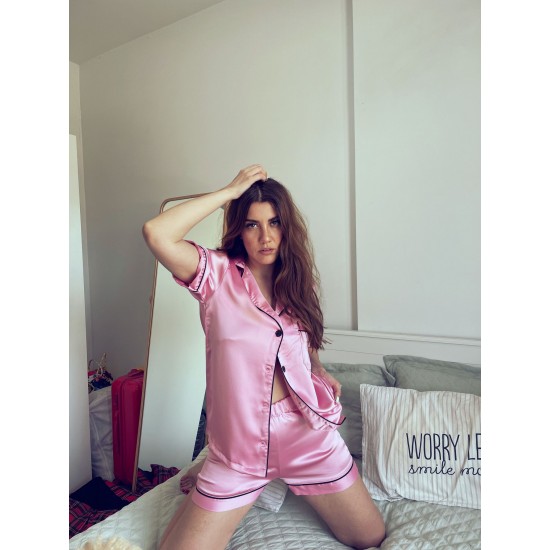 Şortlu Pijamalar-Pembe Floş Saten Şortlu Takım