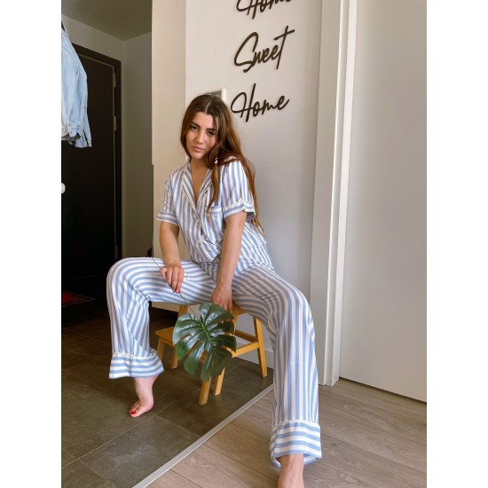 Mavi Çizgili Dokuma Viskon Pamuk Kısa Kollu Pijama Takımı Mavi Çizgili Dokuma Viskon Pamuk Kısa Kollu Pijama Takımı