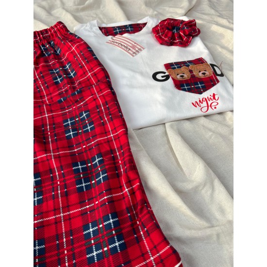 Good Night Tedy Beyaz Ekose Çift Pijama Takımı Good Night Tedy Beyaz Ekose Çift Pijama Takımı