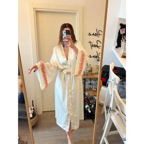 Luxury Özel Kutulu Saten Kimono Sabahlık Somon Çiçekli